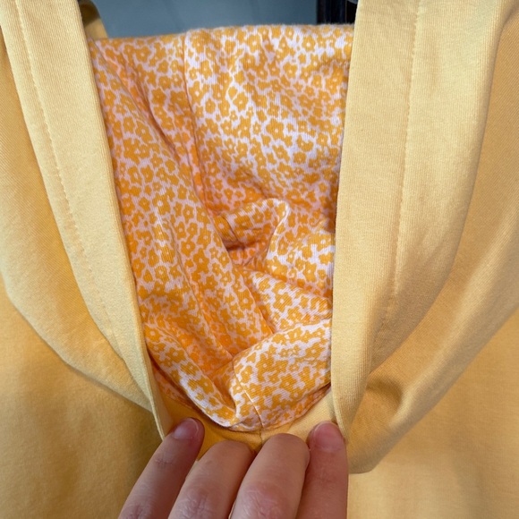 NorthStyle Sunny Yellow Tunic with Floral Patterned Cuffs and Hood Size XL - Picture 5 of 6